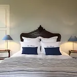 Alojamento de Acomodação e Pequeno-almoço Le Manoir De Benedicte 3*