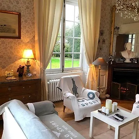 Bed & Breakfast Le Manoir De Benedicte Cahan