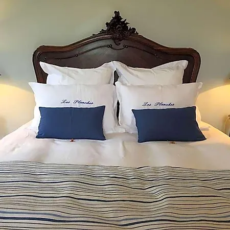 Le Manoir De Benedicte Bed & Breakfast Cahan
