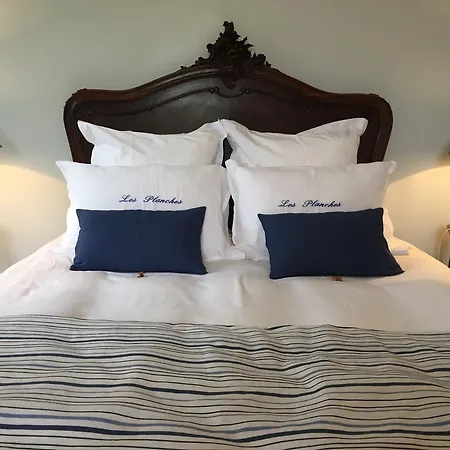 Le Manoir De Benedicte Bed and Breakfast