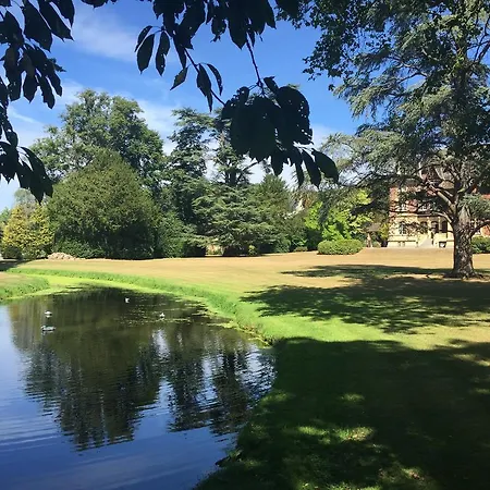 Bed and Breakfast Le Manoir De Benedicte Cahan