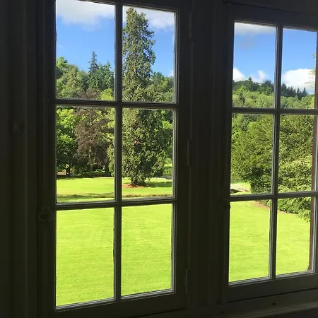 Le Manoir De Benedicte Bed & Breakfast Cahan