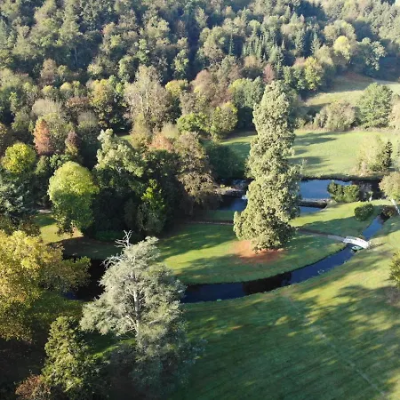 Bed & Breakfast Le Manoir De Benedicte Cahan