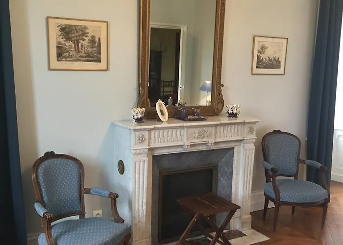 Le Manoir De Bénédicte Bed & Breakfast