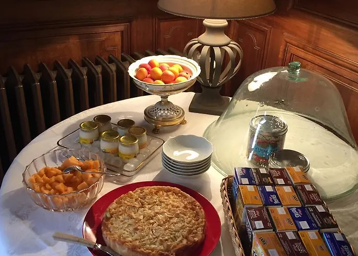 Le Manoir De Bénédicte Bed & Breakfast